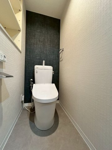 ランフォルセ枚方天の川のトイレ|可動棚付きトイレ