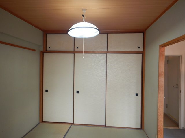 ライオンズマンション倉敷鶴形の和室