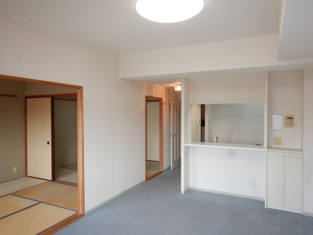 ライオンズマンション倉敷鶴形の居間・リビング