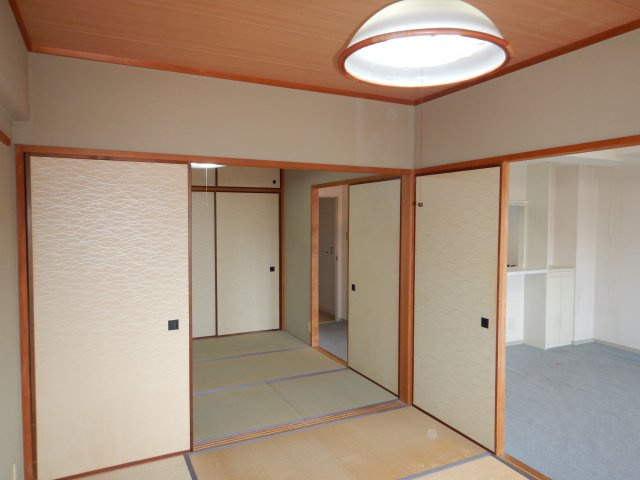 ライオンズマンション倉敷鶴形の和室