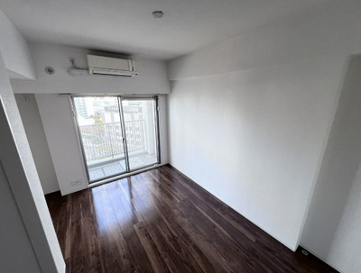 【居間・リビング】 | グランパーク県庁前