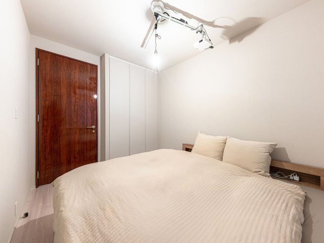 Sun Village B棟 5階の洋室