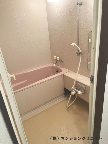 信開ベルシー文京北の浴室