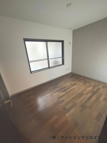 信開ベルシー文京北の洋室