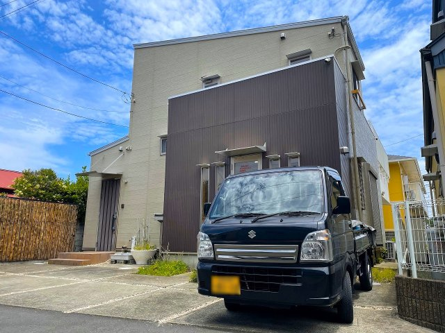 【外観】 | ◇◆小田原市栢山 中古戸建◆◇ | スタイリッシュな外観が印象的な3LDKの戸建住宅
