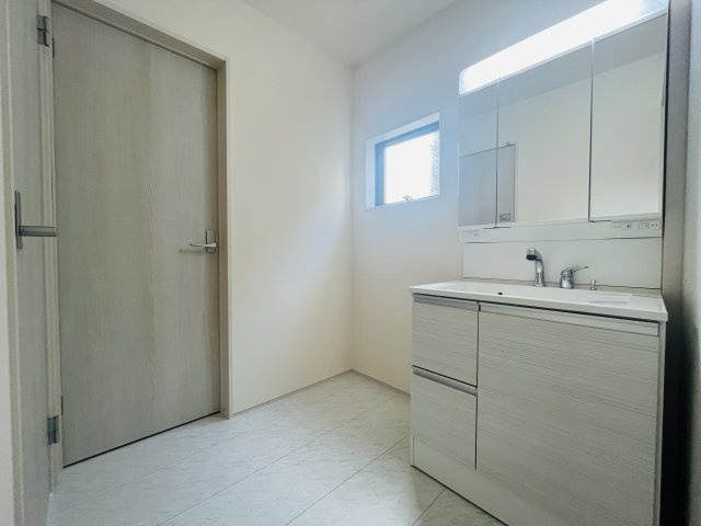 【独立洗面台】 | 熊谷市新堀新田第3　LiveleGarden.s　新築戸建　全1棟　1号棟