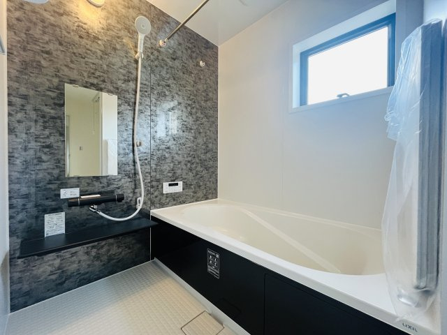 【浴室】 | 熊谷市新堀新田第3　LiveleGarden.s　新築戸建　全1棟　1号棟