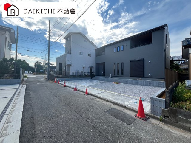 【前面道路含む現地写真】 | 熊谷市新堀新田第3　LiveleGarden.s　新築戸建　全1棟　1号棟