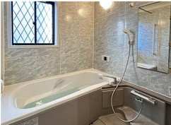 ◆価格改定◆リフォーム済み◆戸塚区原宿3丁目　中古戸建　2999万円の浴室