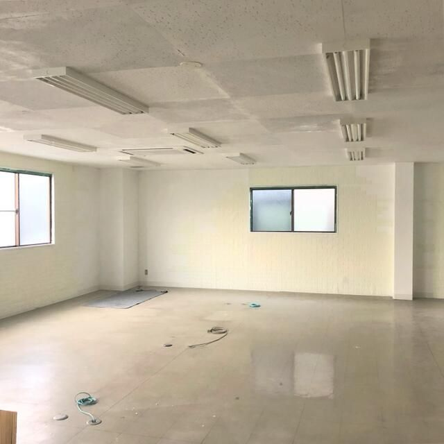 イマス澱女町（よどめちょう）事務所・倉庫