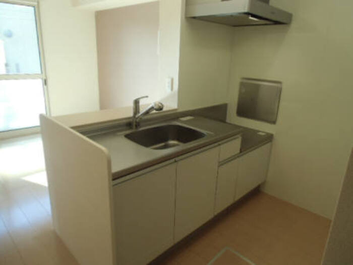 メルベーユおおたかの森　1号棟のキッチン