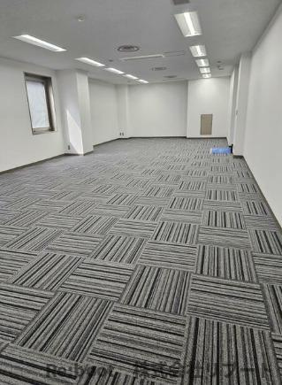  東信船橋ビルの内装