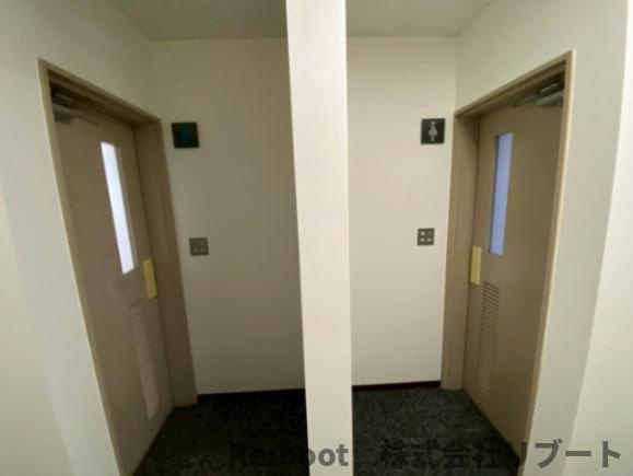  東信船橋ビルのトイレ|男女別トイレあり