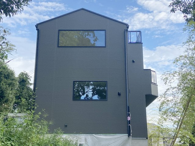 神奈川区菅田町【新築戸建】～スカイバルコニーのある暮らし