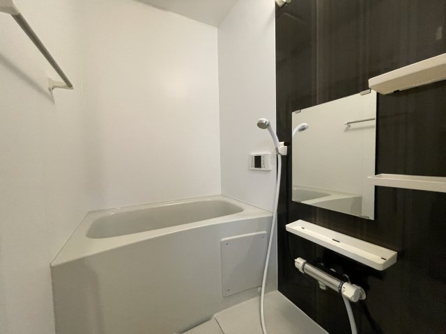 ラ・フォルテの浴室