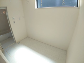 【ランドリースペース】