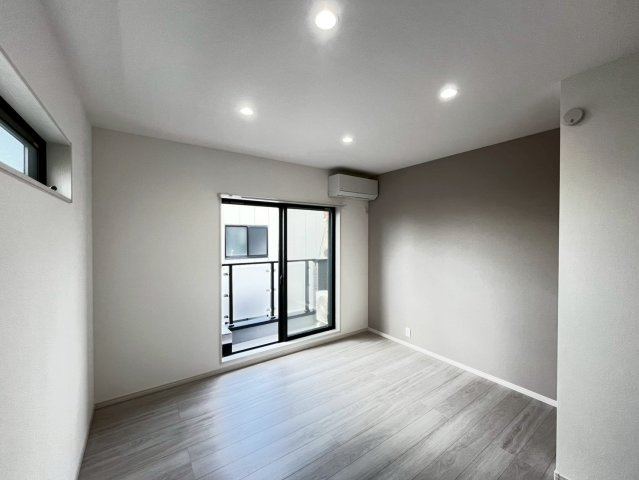 LINOメゾン岸部南の居間・リビング