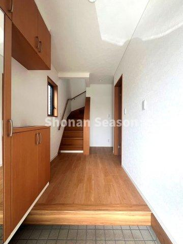 【玄関】 | 玄関はお家の顔！いつでもキレイなスペースを保ちたいものですよね♪
