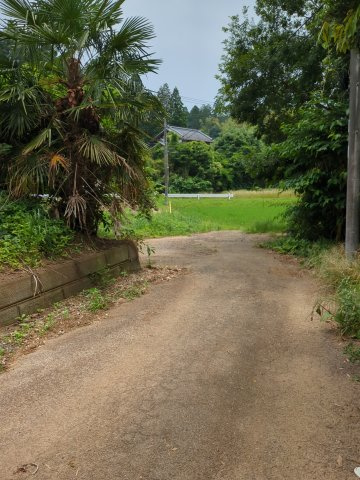 【前面道路含む現地写真】 | 東金市滝沢　中古戸建