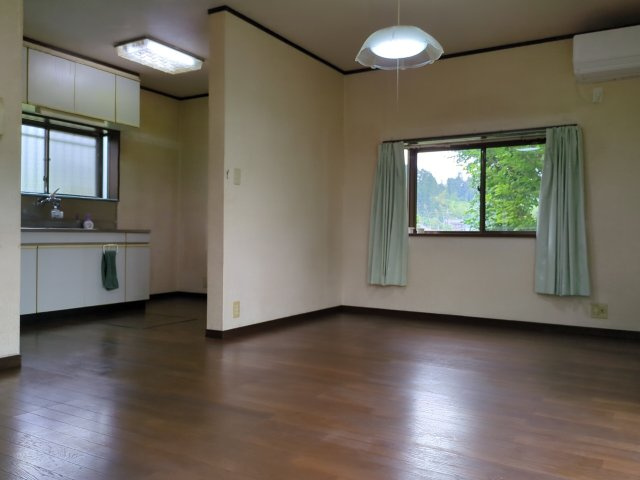 【居間・リビング】 | 東金市滝沢　中古戸建