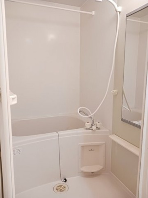 【浴室】 | ＮＥＳＴスエヒロ | きれいなお風呂です