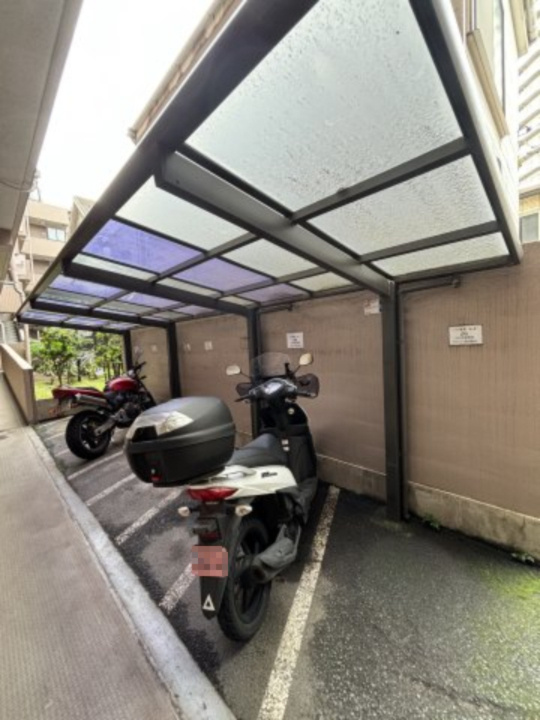 マイキャッスル南砂の駐車場