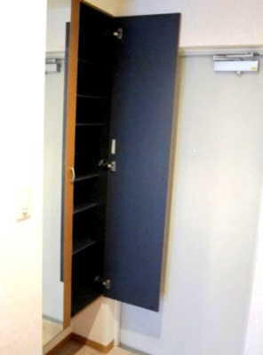 【玄関】 | ジョイフル寿 | ※イメージ　反転タイプのお部屋の写真