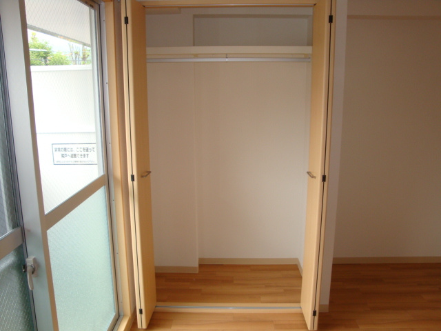 アイファースト清荒神の収納