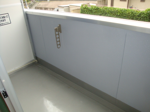 アイファースト清荒神のバルコニー