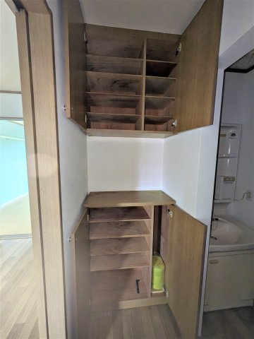 カーサシャルマンの玄関