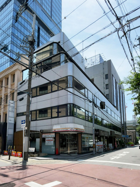 大阪市北区堂島浜１丁目の店舗一部