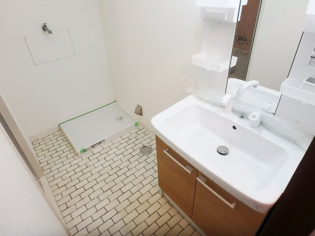 チャフル甲東の洗面所