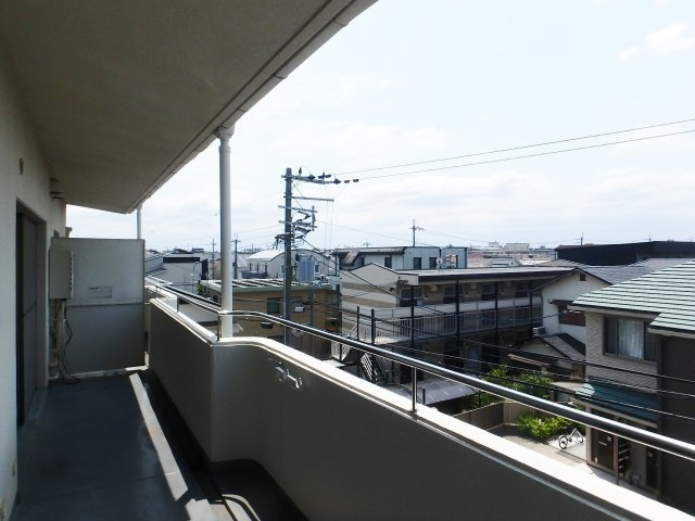 チャフル甲東の展望