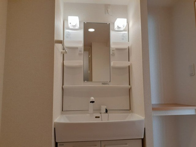 【洗面所】 | グレースシャトー