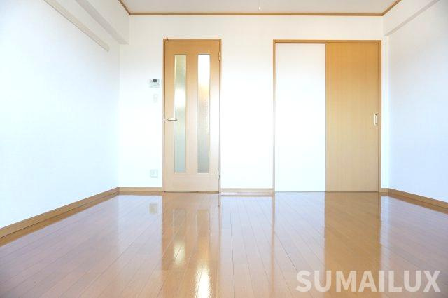 サンハウス光の森の居間・リビング