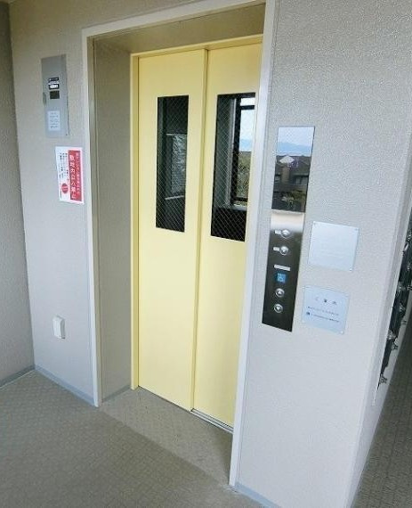 コモンシティ星田ヴェルデヒルズ3番館のその他共用部分|エレベーター
■物件内覧・資金計画相談・住宅ローン相談、リフォーム相談、お問合せ受付中■
※当日・翌日のご内覧、ご相談はお電話でのお問合せがスムーズです！