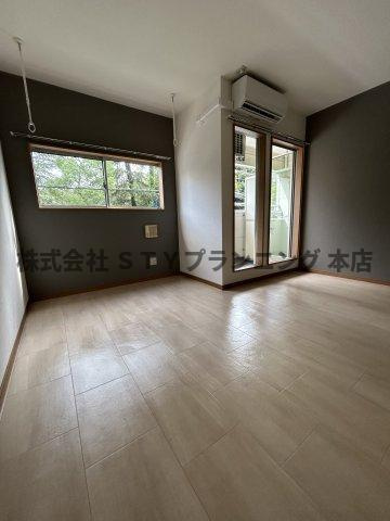 仲介手数料０円！grande collineの居間・リビング