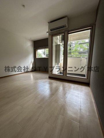 仲介手数料０円！grande collineの居間・リビング