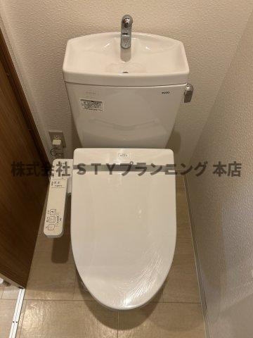 仲介手数料０円！grande collineのトイレ