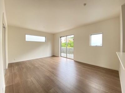 【外観】 | 八重瀬町具志頭（全11棟）3・4・5・8・10号棟 | 5号棟　並列駐車2台可♪