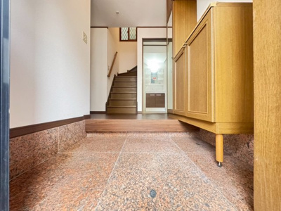 【玄関】 | 池田市石橋2丁目貸家