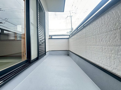 【バルコニー】 | 池田市石橋2丁目貸家