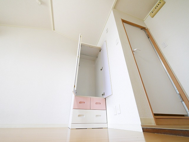 コーポ三和新大宮Ⅰ号館の収納|十分な収納スペースがあります