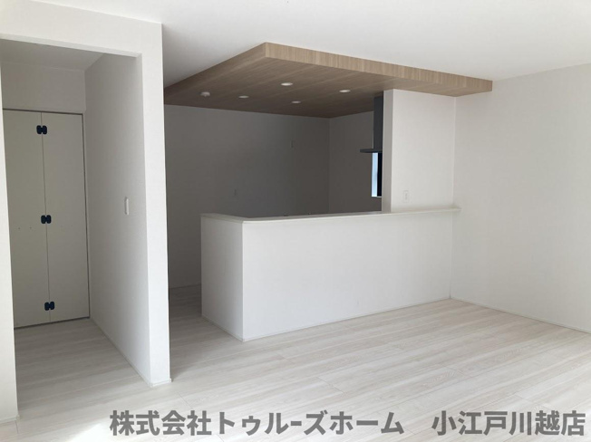 【居間・リビング】 | 富士見市渡戸一丁目　新築戸建