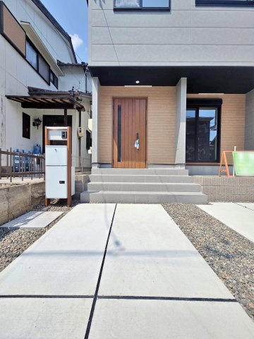 【設備】 | 東海市第2中央町 | 宅配ボックス付機能門柱