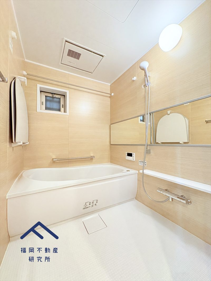 アーバンパレス春日一の谷LAKE AVENUEの浴室