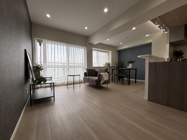 ツインシティ東砂アネックスの居間・リビング