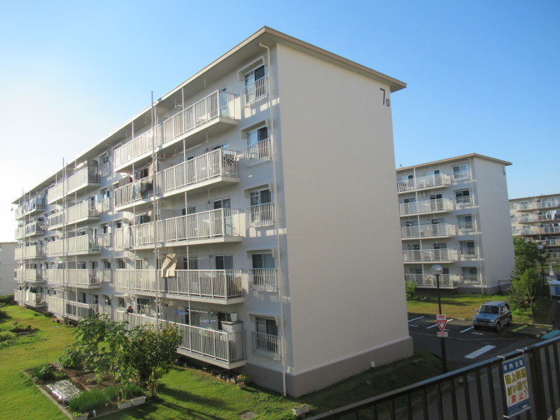 兵庫県公社　東垂水南（４）２号棟の外観|外はこのようになっています