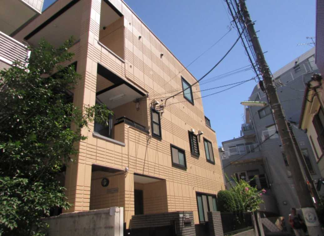 ベイシェス三軒茶屋　駅徒歩２分　女性限定　最上階