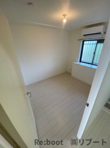 市川東レジデンスの洋室